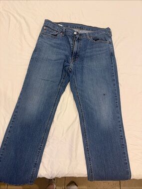 Levi's Men's Medium Blue Straight Jeans